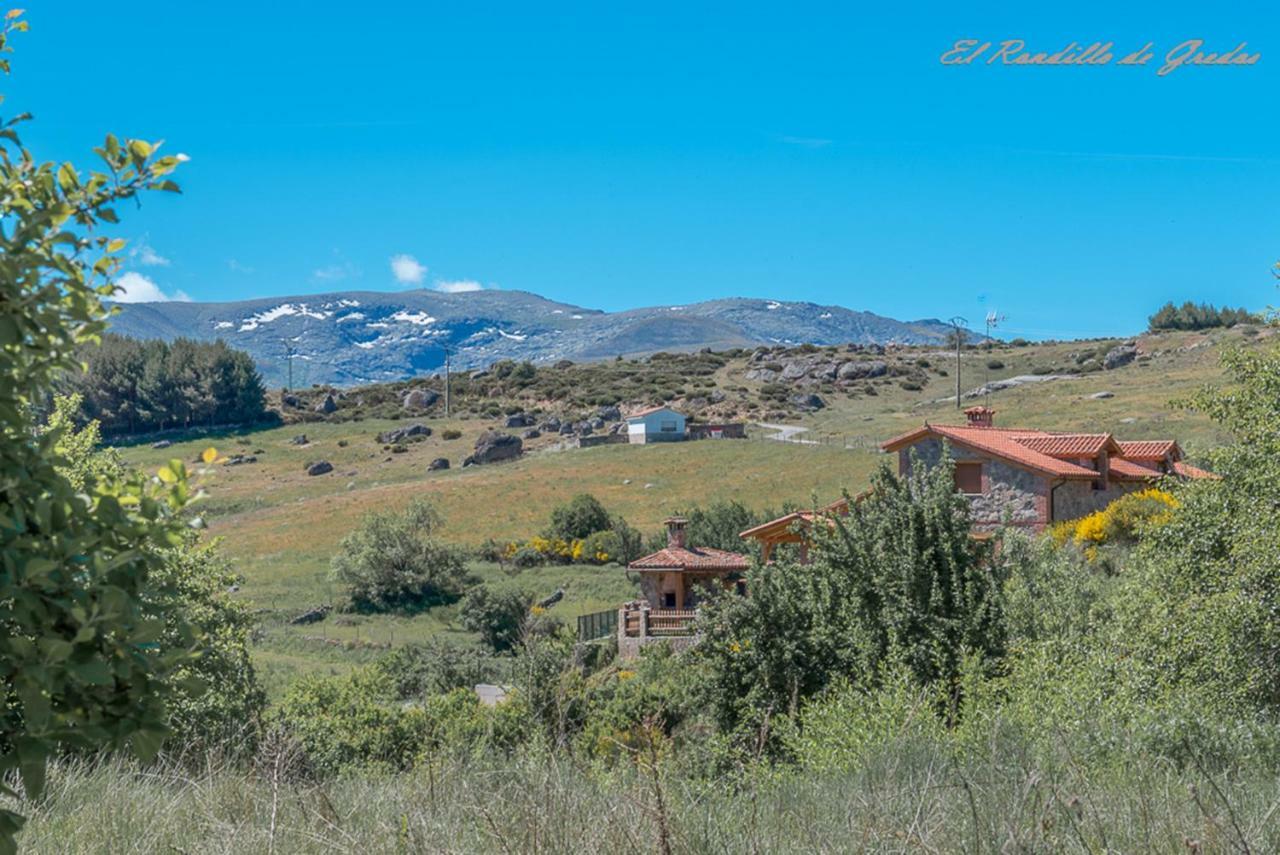 El Rondillo De Gredos Guest House Hoyos del Collado Exterior photo