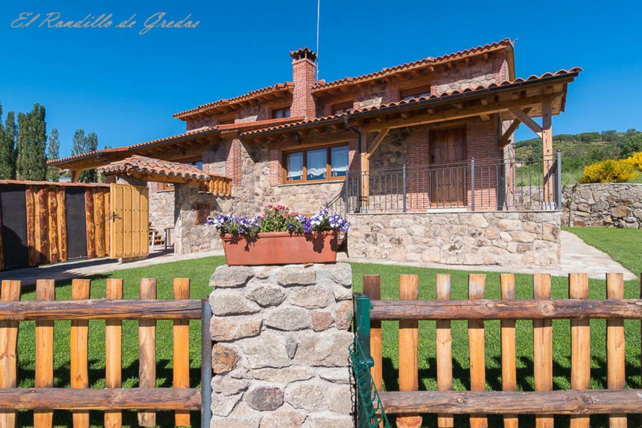 El Rondillo De Gredos Guest House Hoyos del Collado Exterior photo